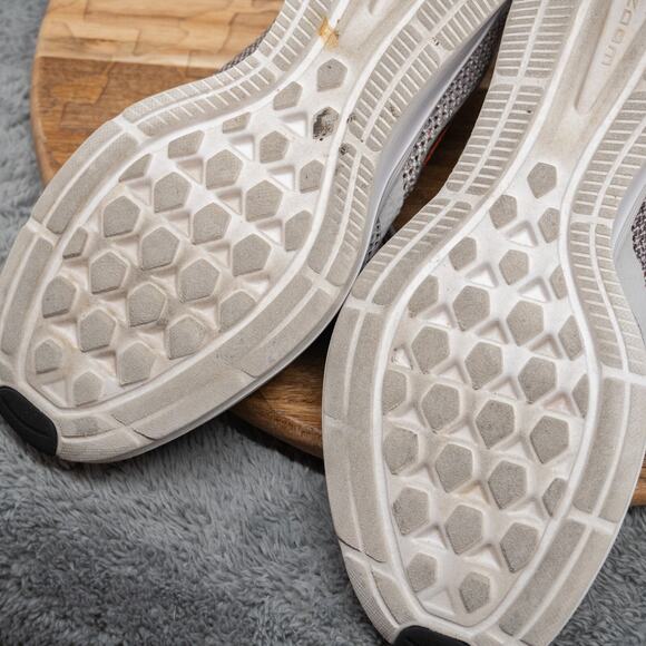 Nike Zoom Strike Womens Size 9 Gray White Athletic Running Shoes Sneakers - Picture 8 of 9